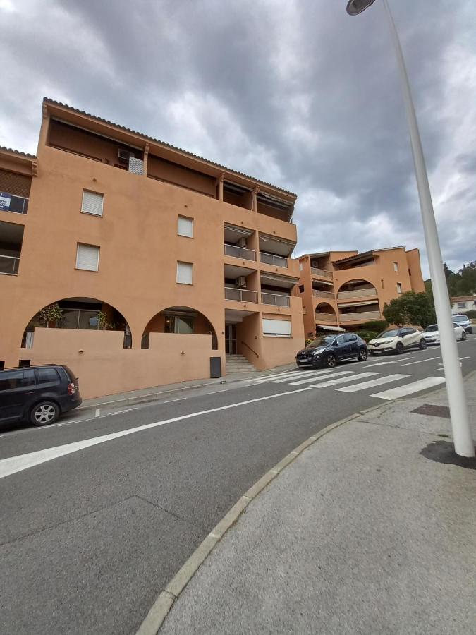 La Petite Toscane Sainte-Maxime Exterior photo